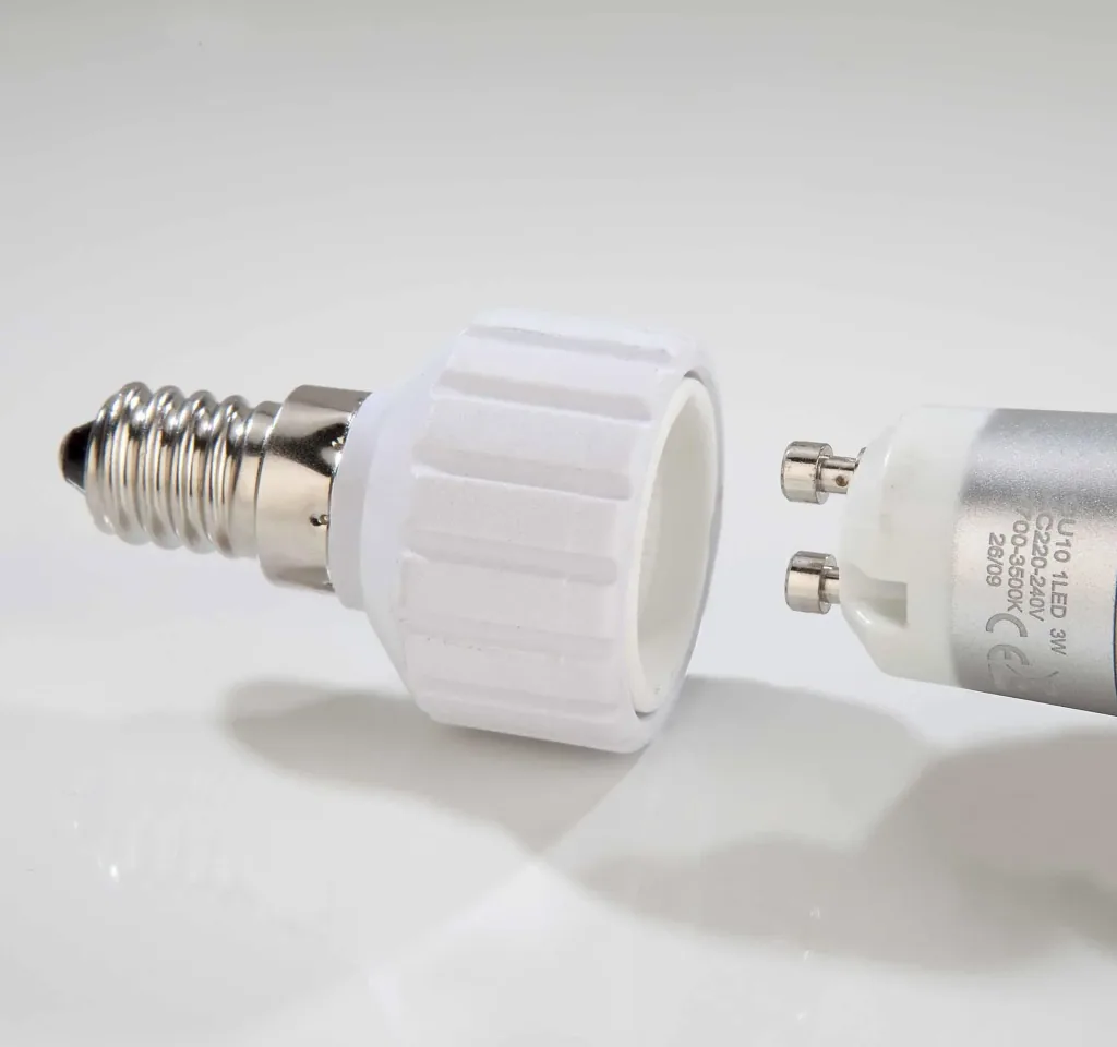 Adapter GU10 auf E14 Sockel, 3 Stück