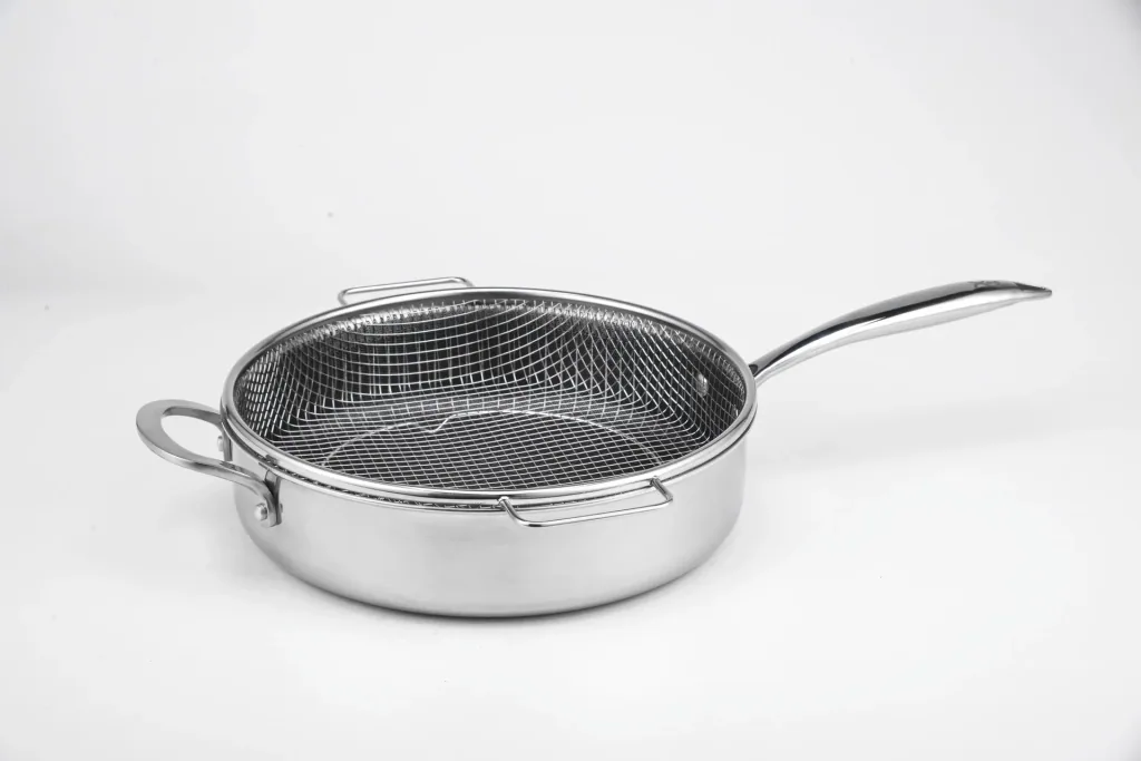 Titan Pan Profi-Pfanne, Ø 28 cm inklusive Rezeptheft