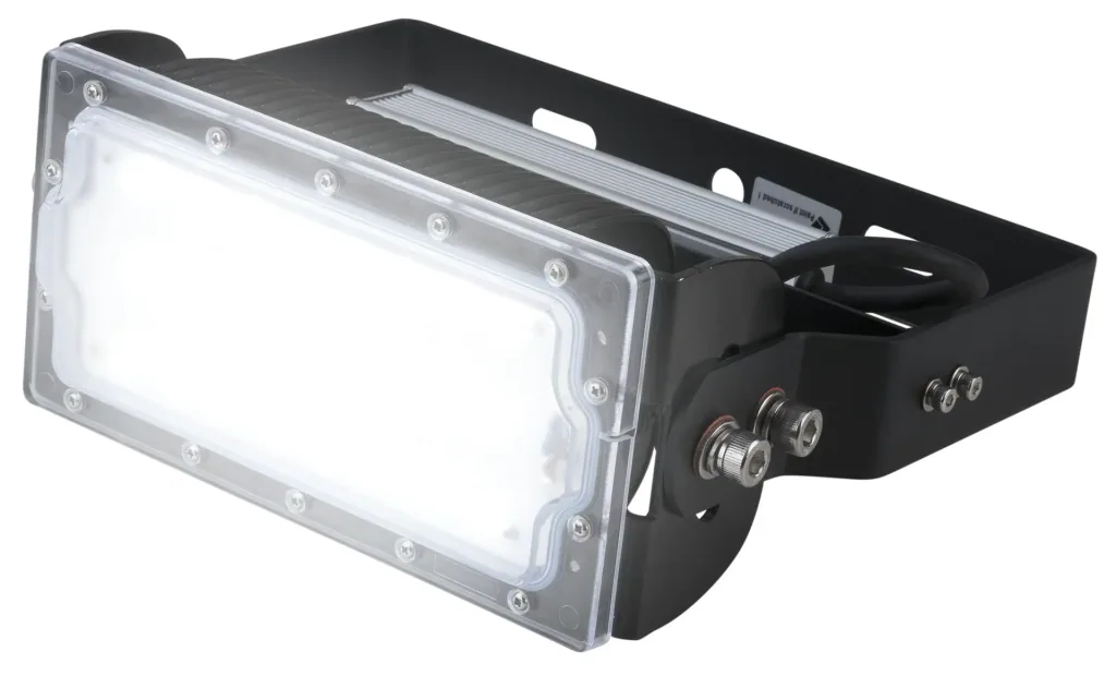 50 W Multi LED Stall Leuchte, 1 Modul 6.500 Lumen, IP65 / D- Kennzeichen