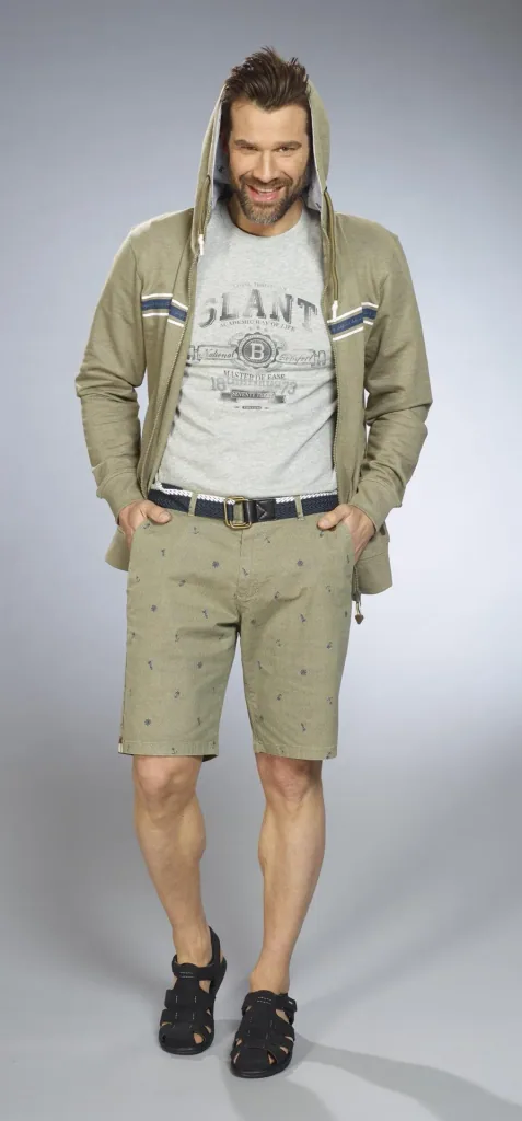 Shorts mit Maritimem Print, Farbe khaki, Gr.M