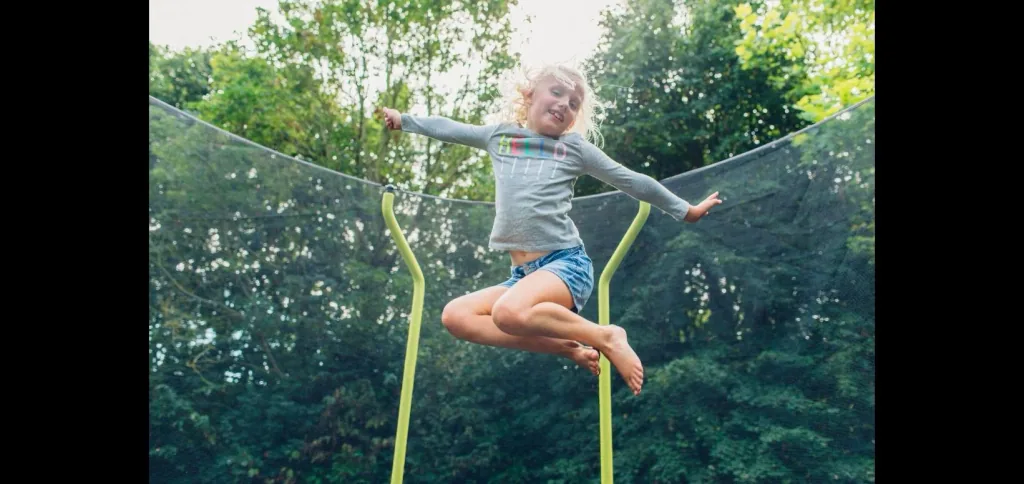 Springsafe Trampolin Wave 244 cm mit Sicherheitsnetz   Outdoor-Trampolin, Durchmesser 244 cm, rund