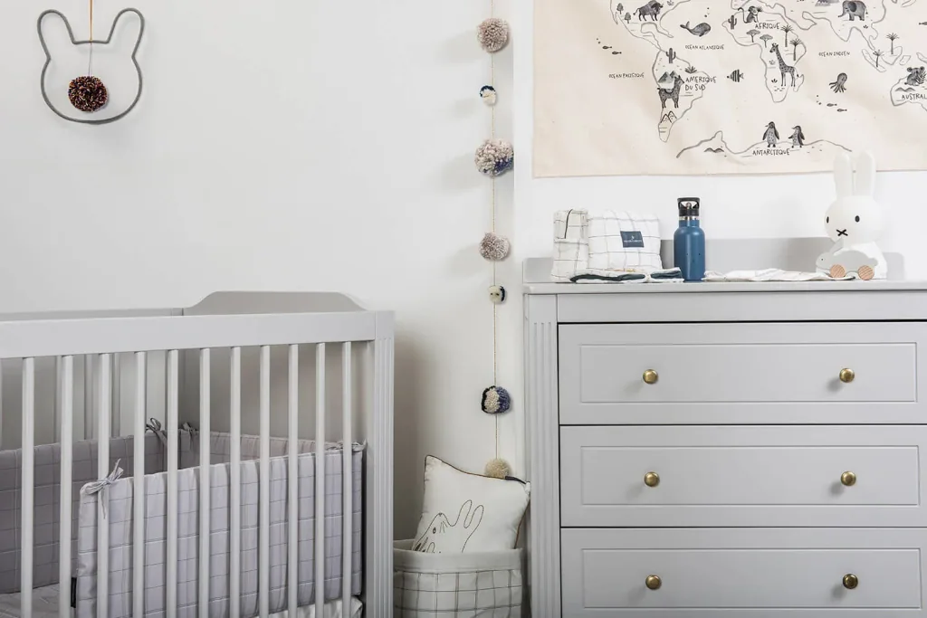 Maison Charlotte Babybett  umbaubar Opera 70 x 140 cm grau