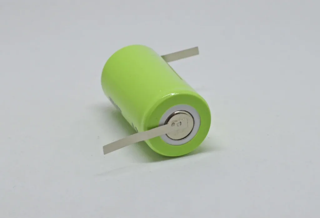NiMH Akku SUB-C mit 1700mAh und Z-Lötfahne im Kunststoffmantel
