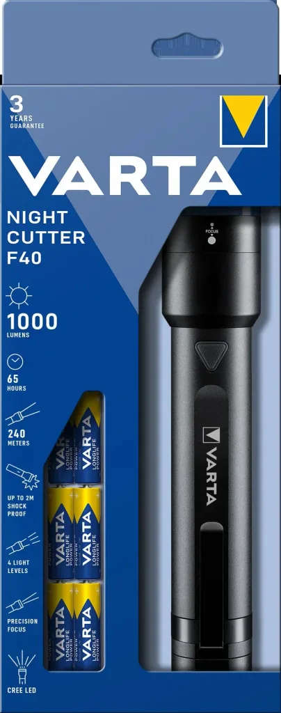 LED Taschenlampe - F40 Night Cutter, Stufenlos fokusierbar, spritzwassergeschützt und stoßfest