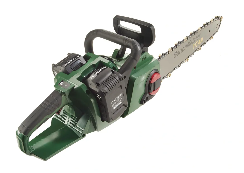 Set Akku-Kettensäge + 2 x 4 Ah Akkus + Doppelschnellladegerät