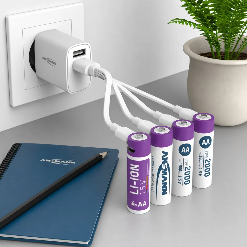 Lithium Ionen Mignon (AA) Akkus USB-C - 4 Stück, Sicherheitsabschaltung