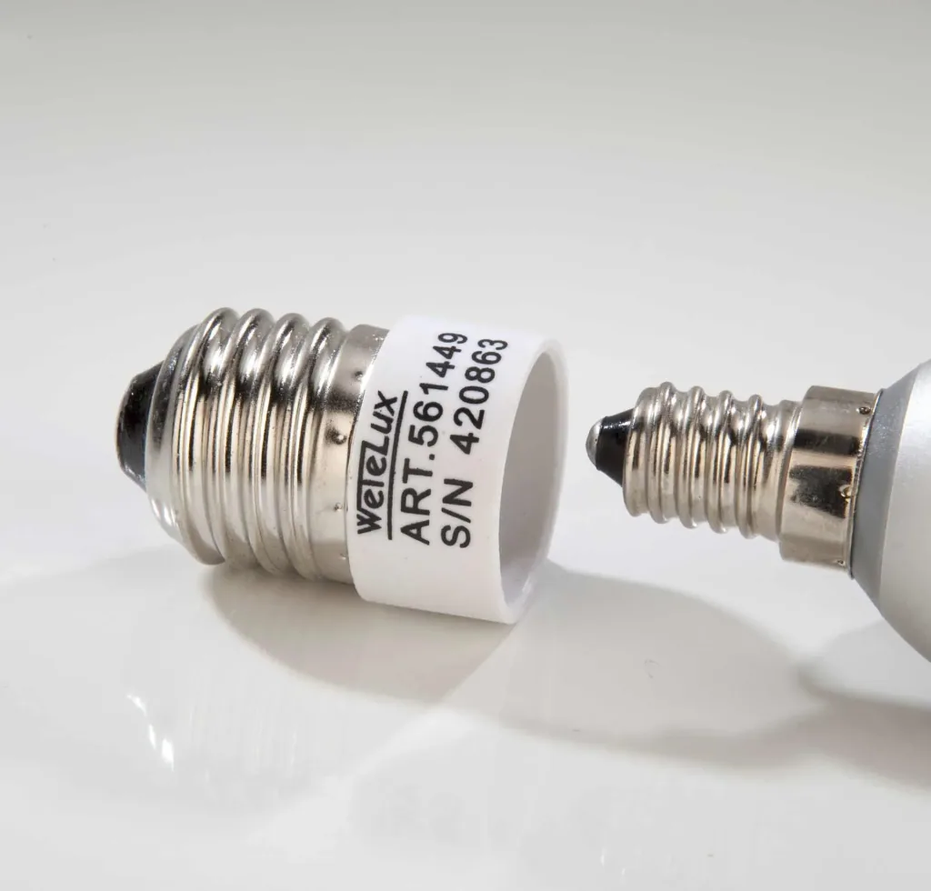 Adapter E14 auf E27 Sockel, 3 Stück