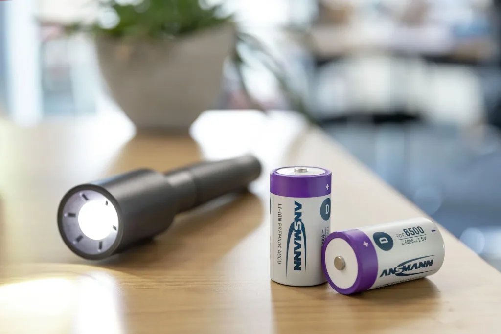 Lithium Ionen Mono (D) Akkus USB-C - 2 Stück, Sicherheitsabschaltung