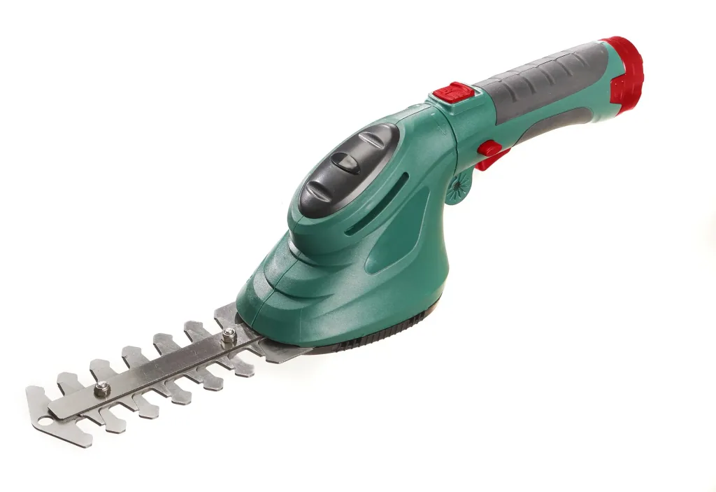 2 in 1 LI-ION Gras- und Heckenschere, 3,6 Volt + Kettensägenreiniger 400 ml