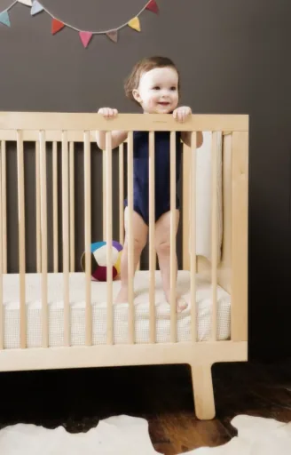 Oeuf Babybett Sparrow Birke 70 x 140