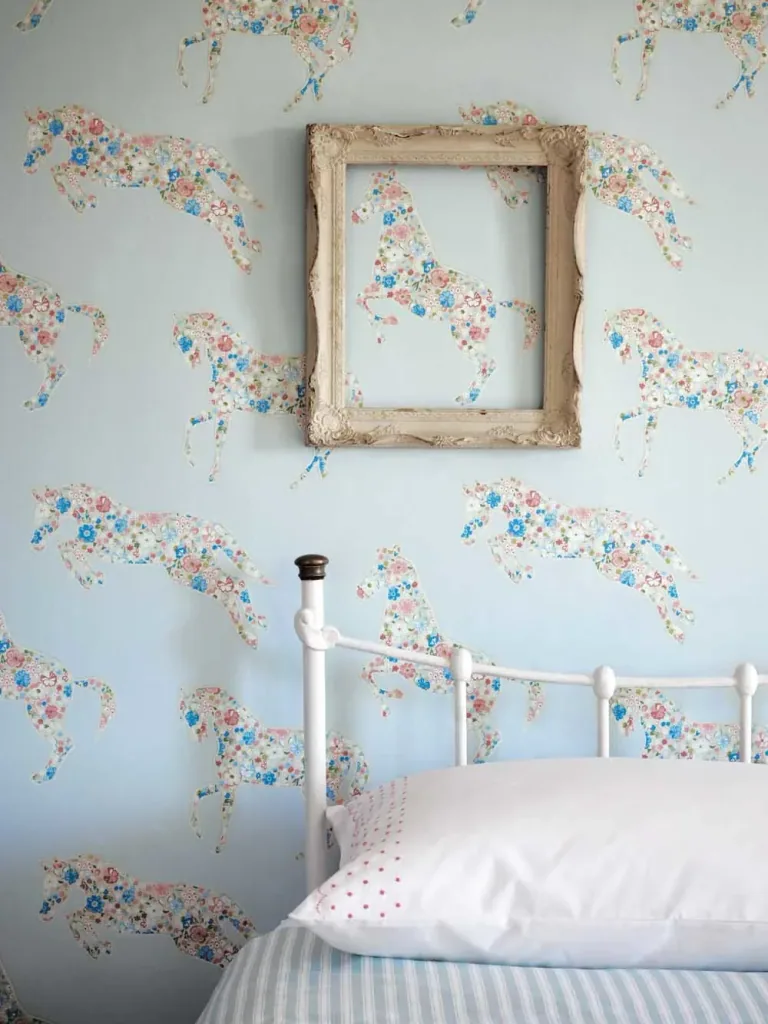 Little Sanderson Abracazoo Tapete Blumen Pferde rosa