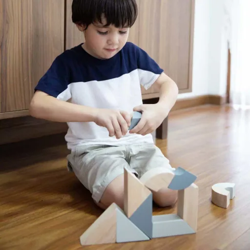 Plan Toys drehbare Holzklötze grau schwarz Holz