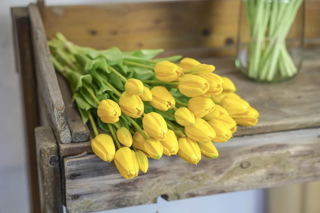 Tulpenstrauß Gelb - 10 Stück - 'Real Touch' Kunsttulpen - 42 cm (gelb)