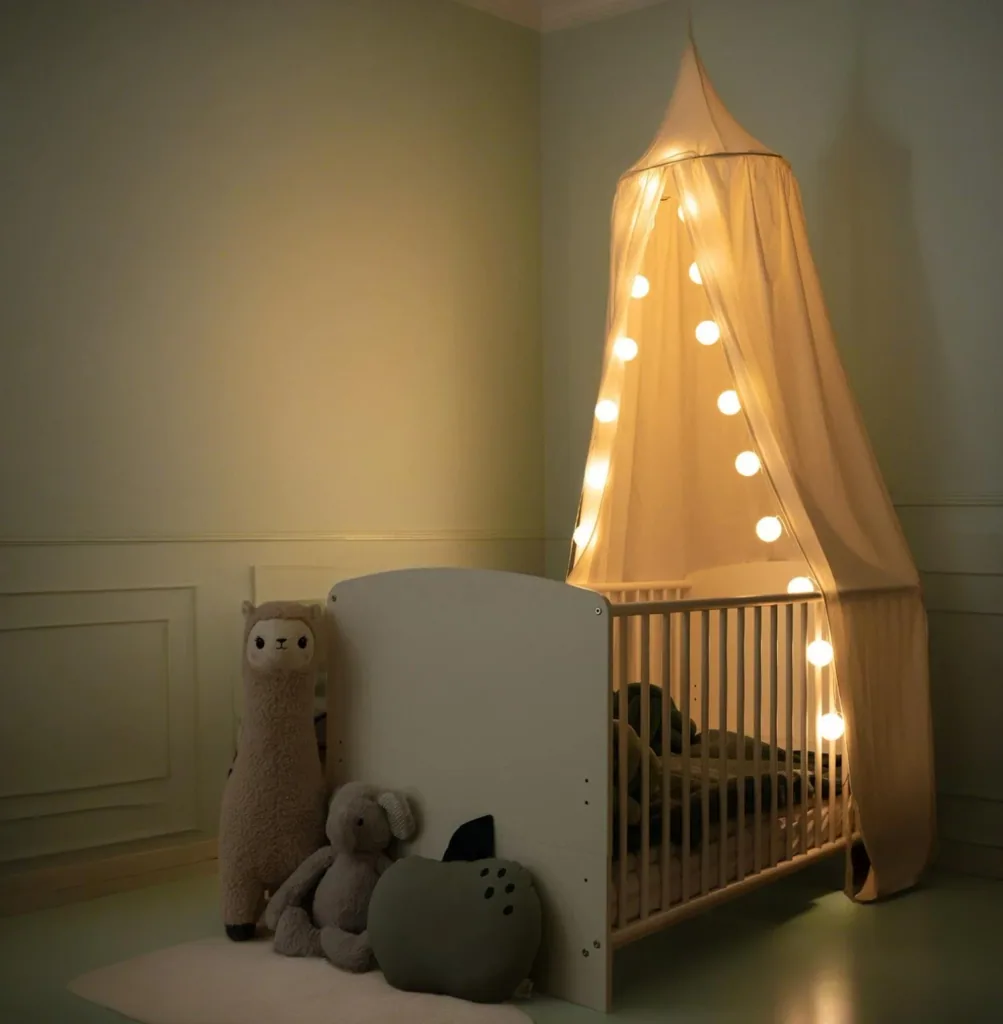 Alavya Home Lichterkette Cotton Ball 10er