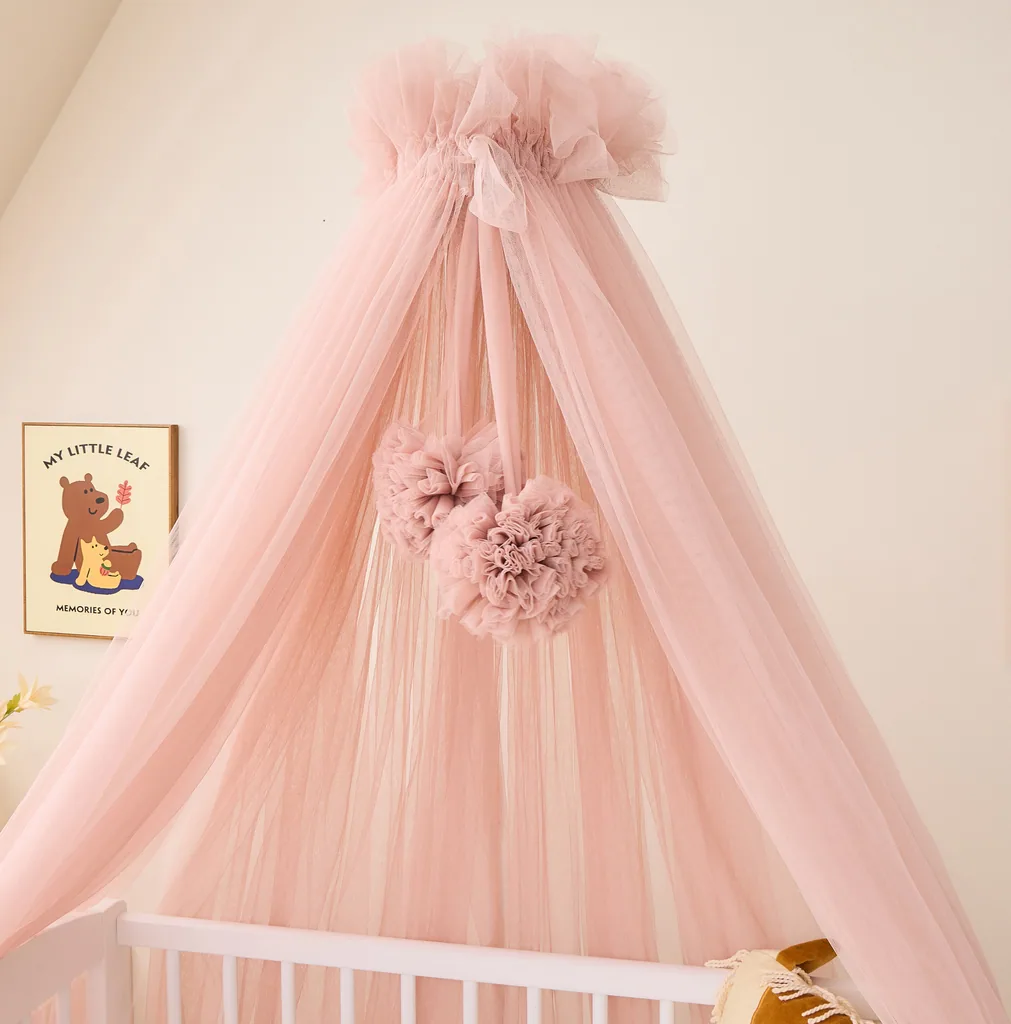 Alavya Home Betthimmel aus Tüll mit Pompons - Rosa