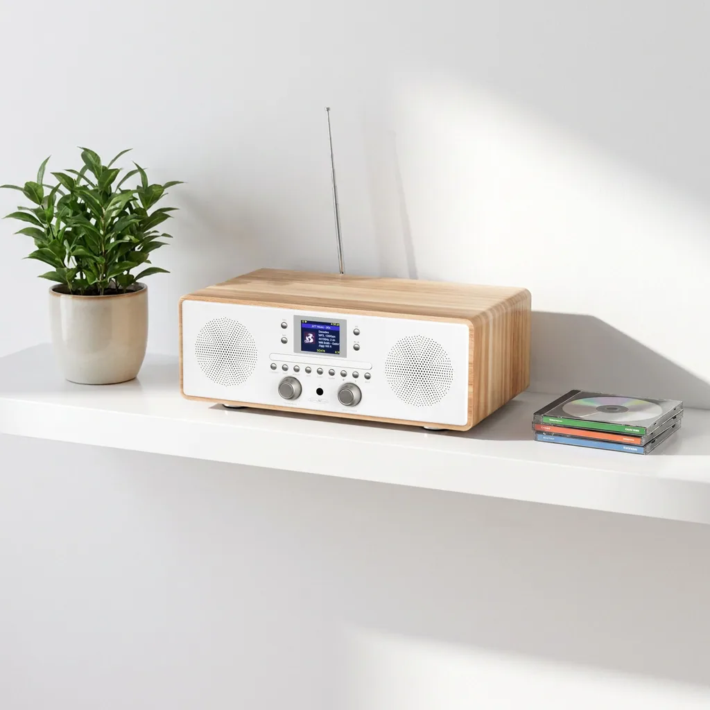 Internet/DAB+/DAB/UKW-Radio mit CD-Player und Bluetooth, USB, MP3/CD, AUX-IN