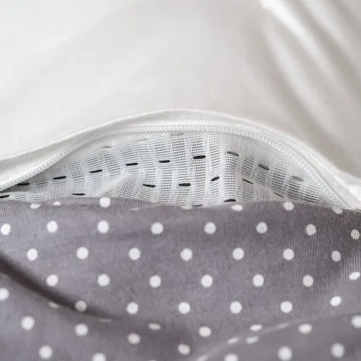 Träumeland Liebmich Schlafsack baby, Schlummersack, Innenschlafsack - Pünktchen Grau, Grösse: 44