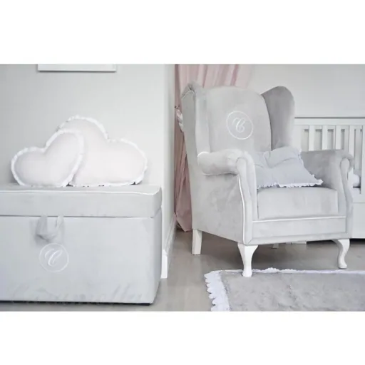 Caramella Polstersessel / Stillstuhl mit Emblem beige
