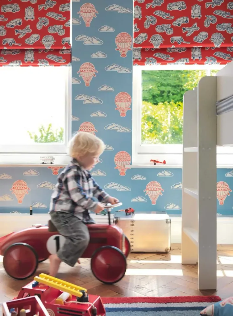 Little Sanderson Abracazoo Tapete Heissluft Ballons beige rot blau