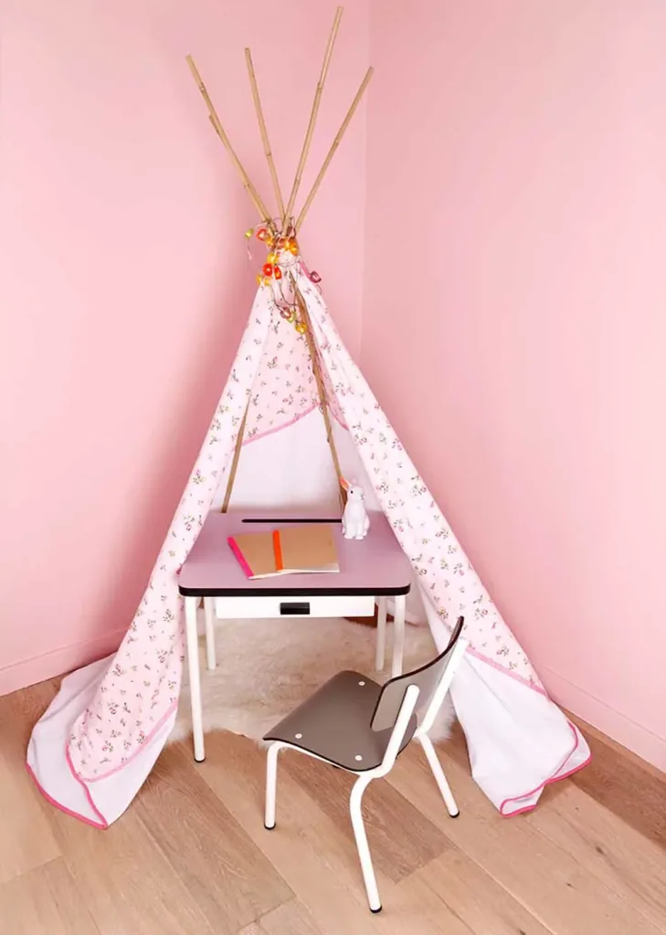 Gambettes Kindertisch/Schreibtisch Regine rot