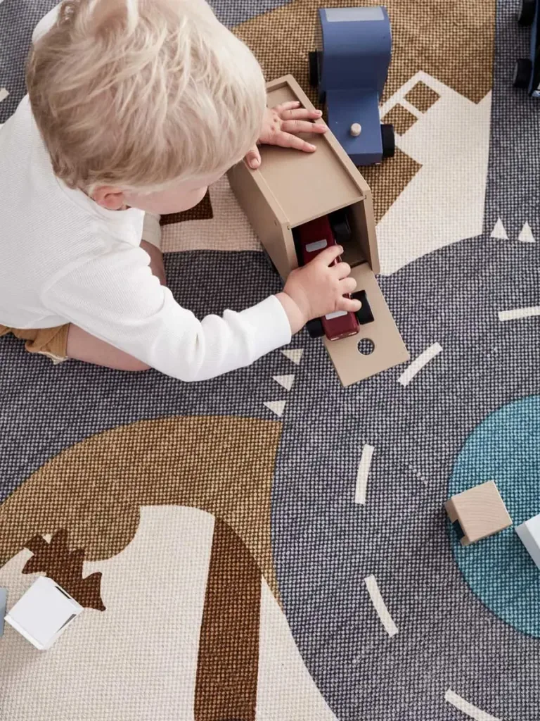 Kids Concept Spielzeug Laster Holz