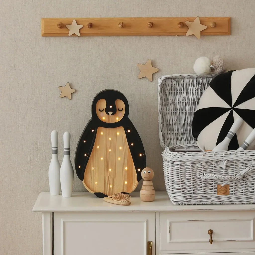 Little Lights Nachtlicht Kinder, Nachtlampe Pinguin - 100% Kiefernholz natur, Farbe: Arktisches Holz
