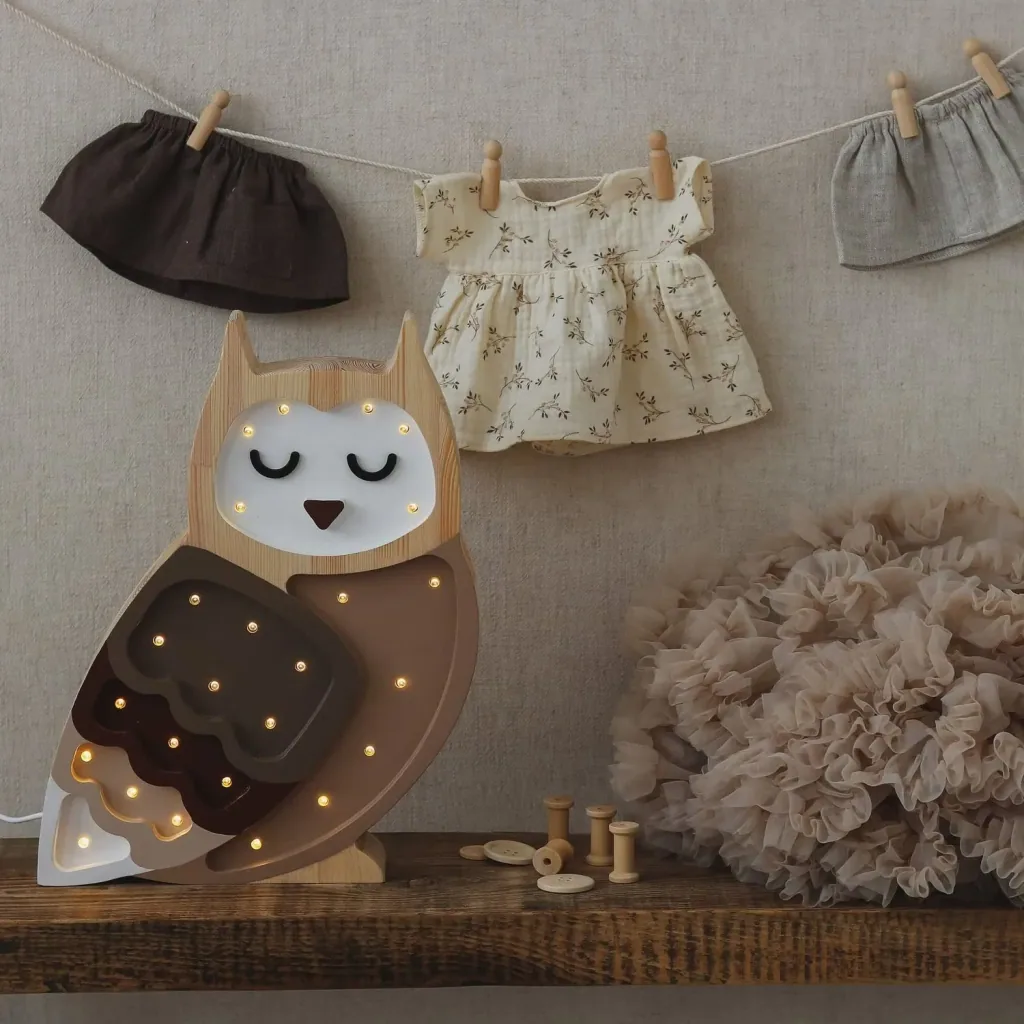 Little Lights Nachtlicht Kinder, Nachtlampe Eule - 100% Kiefernholz natur, Farbe: Ombre braun