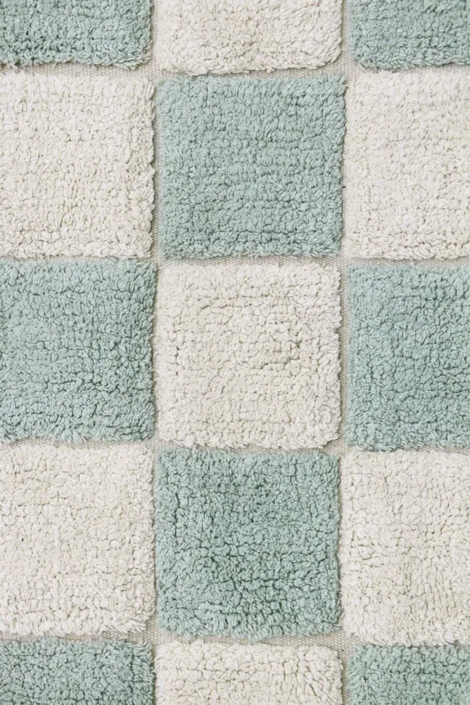 Lorena Canals Waschbarer Teppich in der Küche - Tiles, Dark grey, Farbe: Blue Sage