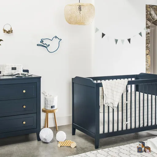 Maison Charlotte Babybett  umbaubar Opera 70 x 140 cm dunkelblau