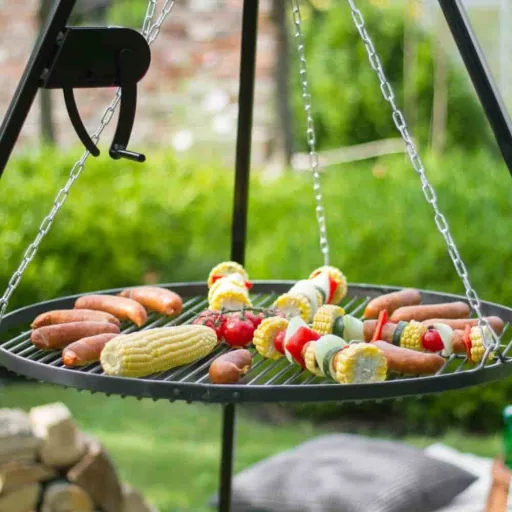 Schwenkgrill, Edelstahl Grillrost, 80 cm, mit Dreibein und Kurbel