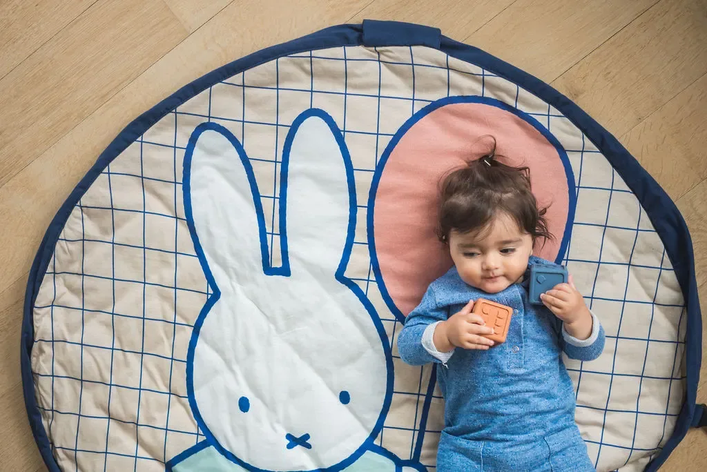 Play&Go Kinderteppich, Spielteppich, Spielmatte - Tasche, Farbe: Miffy Soft