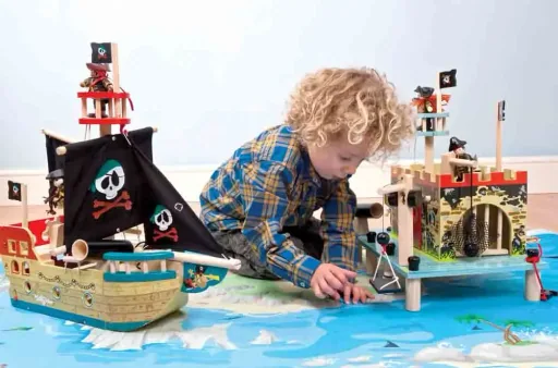 Le Toy Van Piratenschiff Barbarossa