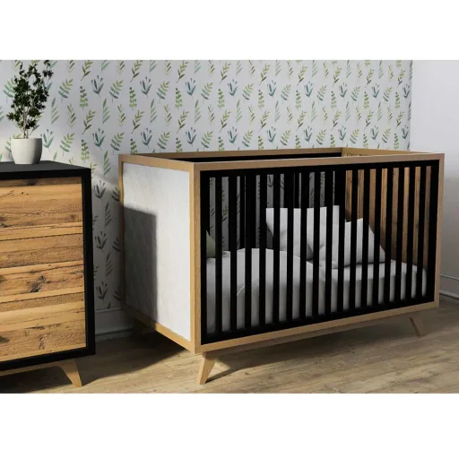 Romina Uptown Babybett gepolstert