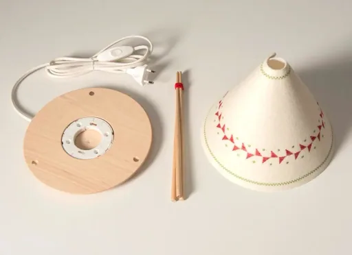 Buokids Tischlampe & Nachtlicht Tipi rot