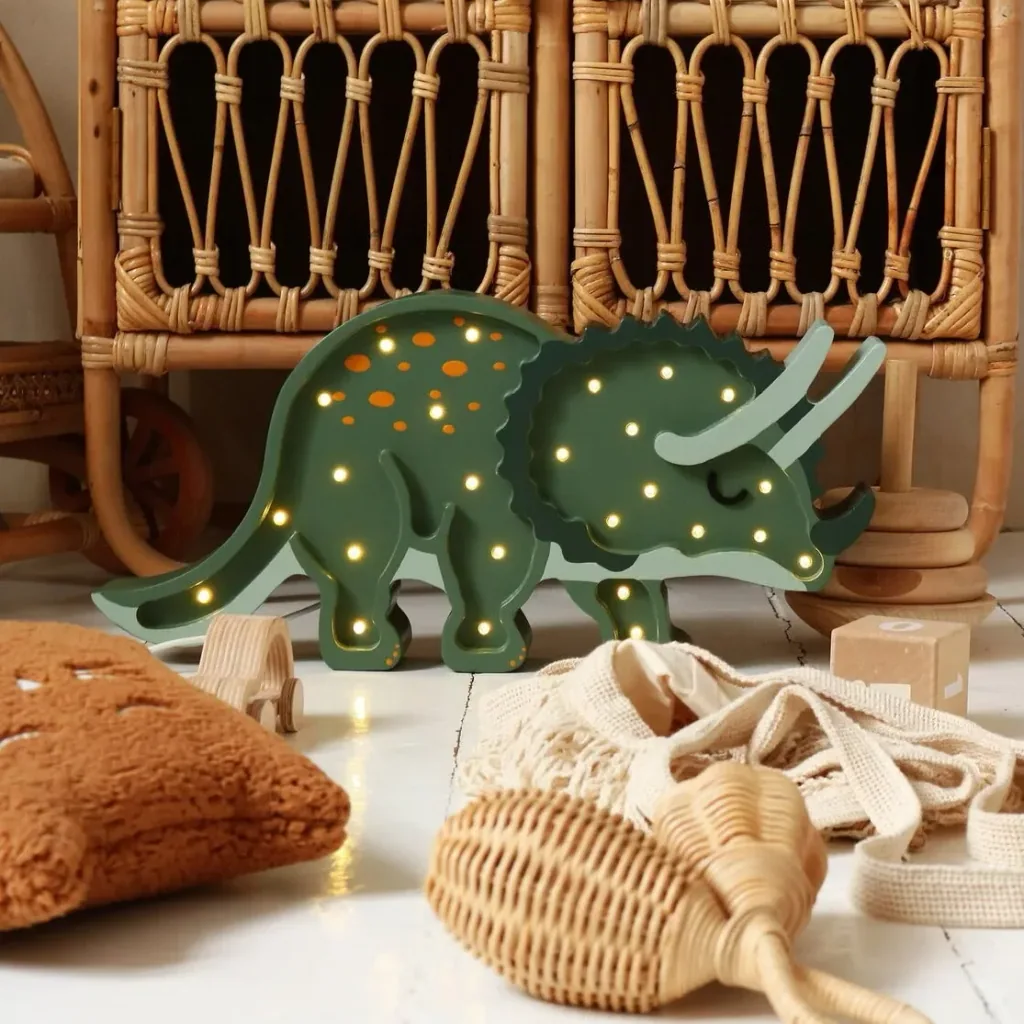 Little Lights Nachtlicht Kinder, Nachtlampe Triceratops-Dinosaurier - 100% Kiefernholz natur, Farbe: Militärgrün