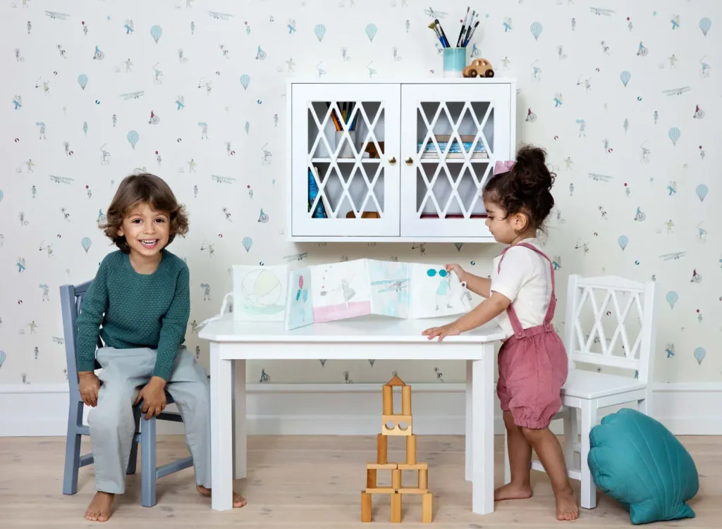 Cam Cam Kinderstuhl Harlequin weiss