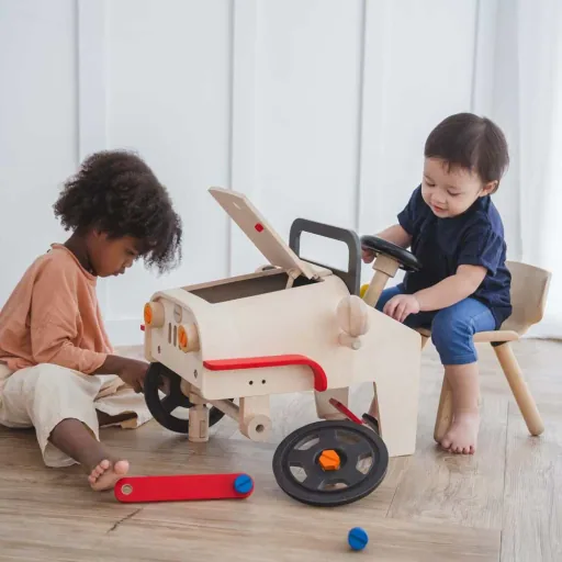 Plan Toys Spielzeug Automechaniker/Fahrsimulator Holz