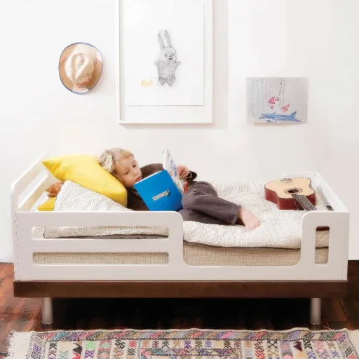 Oeuf Juniorbett classic walnuss 70 x 140