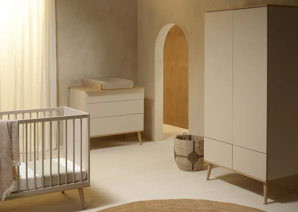 Quax Schrank - Flow, Clay