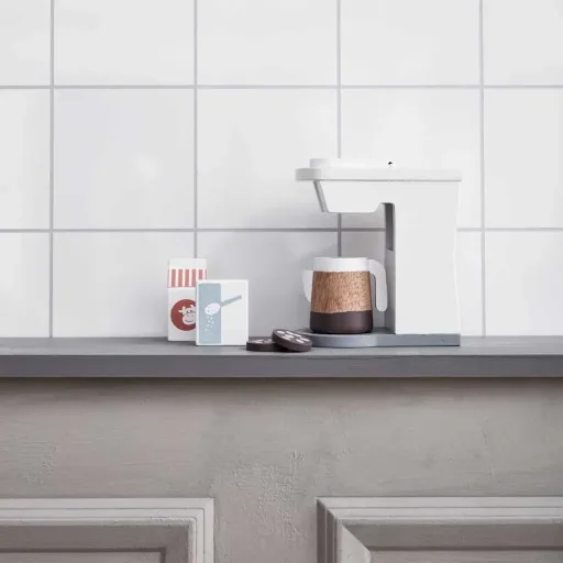 Kids Concept Spiel Kaffeemaschine aus Holz mit Zubehör