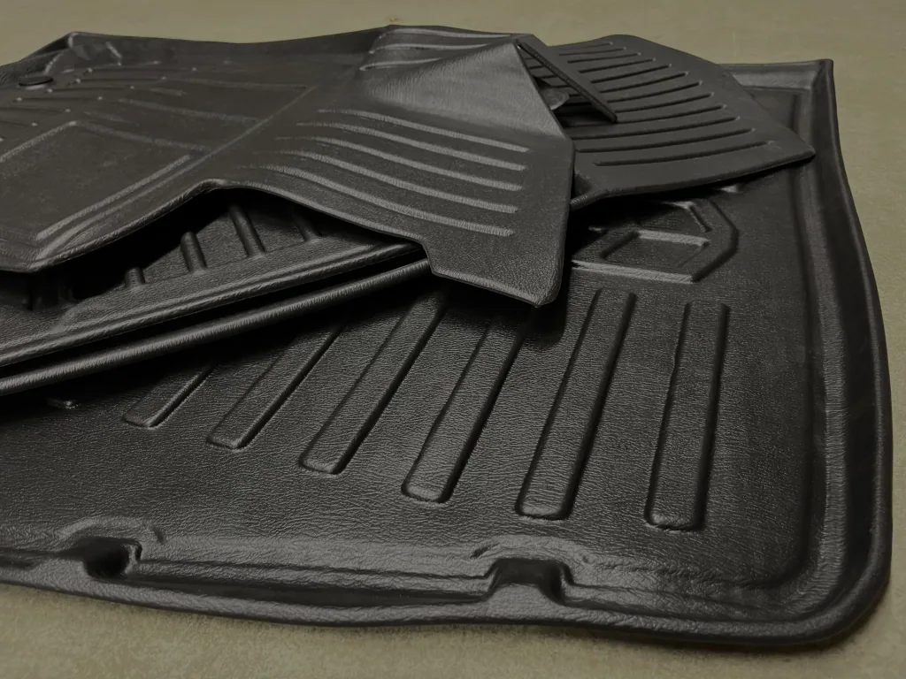 Fußmatten Auto, Gummimatten 3D für JEEP Grand Cherokee (WK2) (2010-2021), passgenau, wetterfest