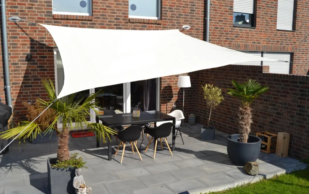 Viereck-Sonnensegel HDPE creme weiss 360 x 360cm