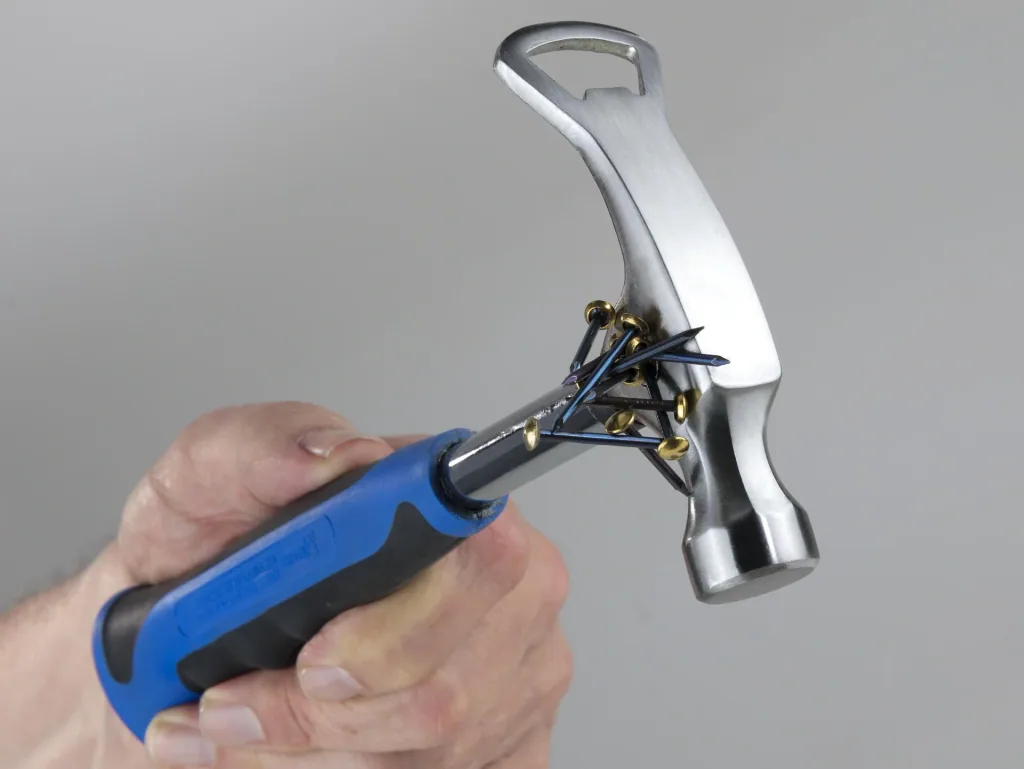 Feierabendhammer mit Magnet