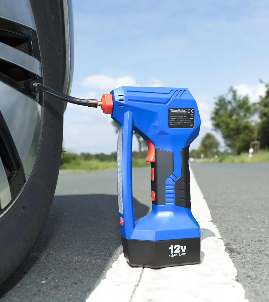 12 Volt Akku Druckluftpumpe - mit Arbeits- und Warnleuchte - "Hybrid"