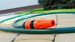 Gartenschlauch 20 m, 1/2", inklusive Spritze