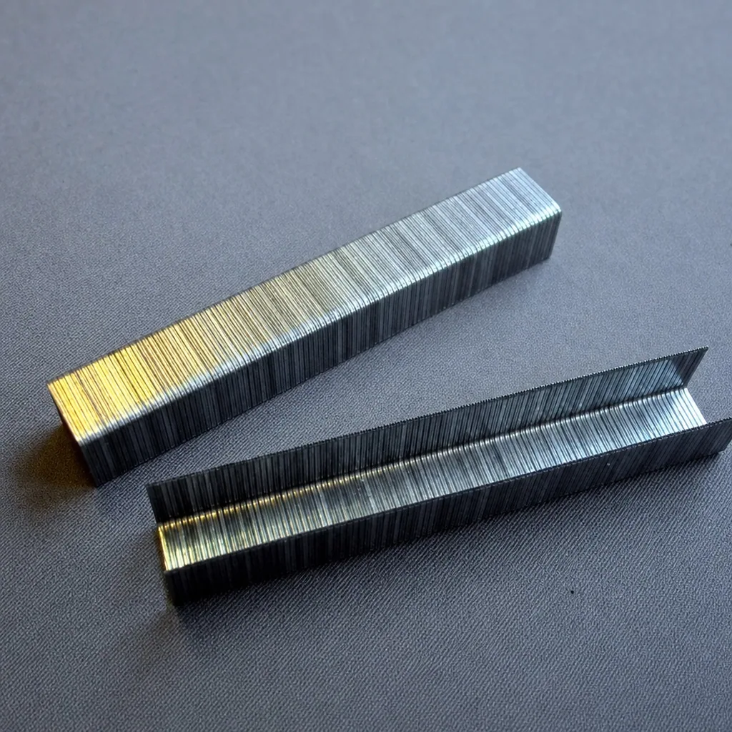 6 mm Feindraht Tacker Klammern, 1.000 Stück, Stärke 0,7 mm