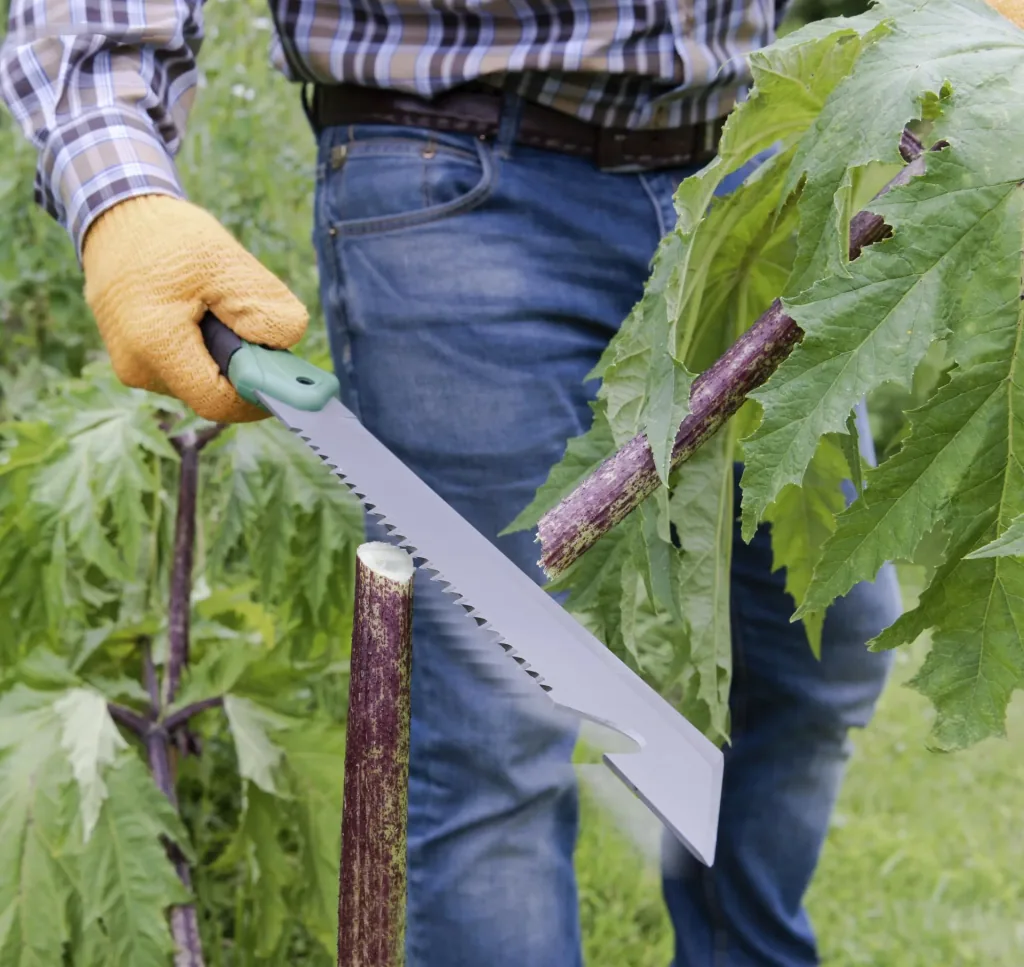 XXL-Machete 4-in-1 mit Titanium Beschichtung + Gürtelhalfter
