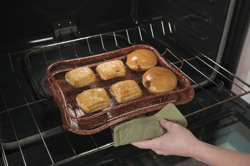 Backofen-Grillkorb "Super Crisper", 3-fach antihaftbeschichtet