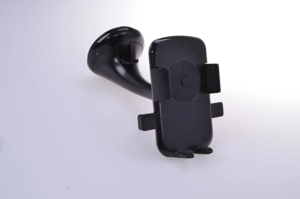 Smartphone und Handyhalter mit Saugfuß