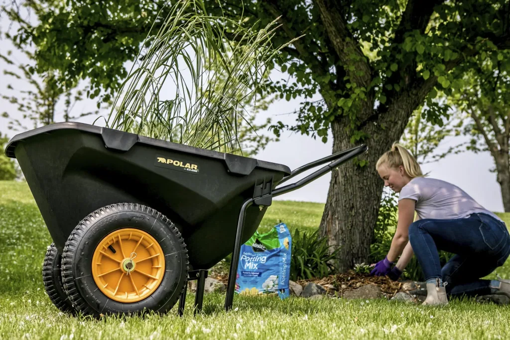 Polar Schubkarre Cub Cart 198L 71×127×74 cm Schwarz – 181 kg Traglast, Vollgummi-Räder